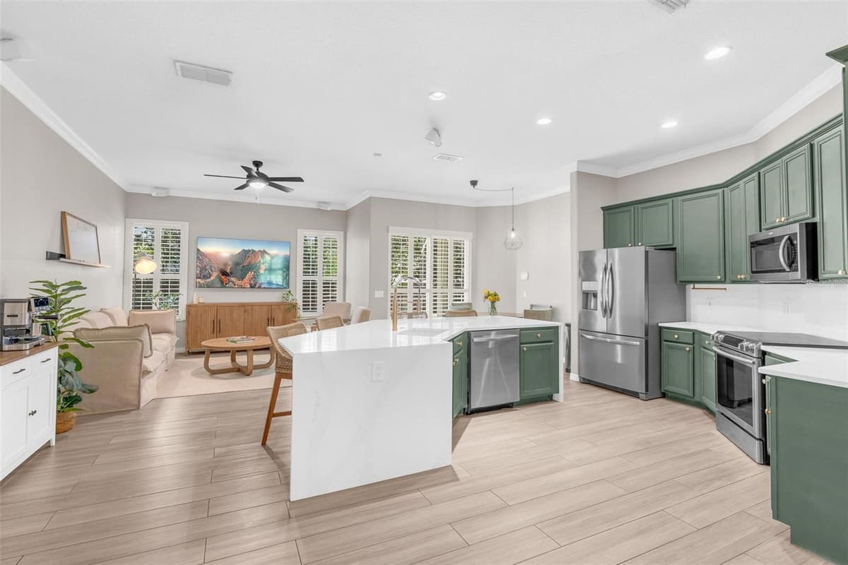 644 CHESTER PINES COURT — photo 11 of 40