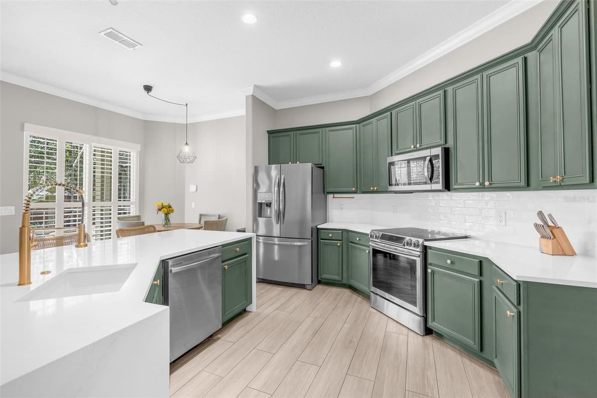 644 CHESTER PINES COURT — photo 13 of 40