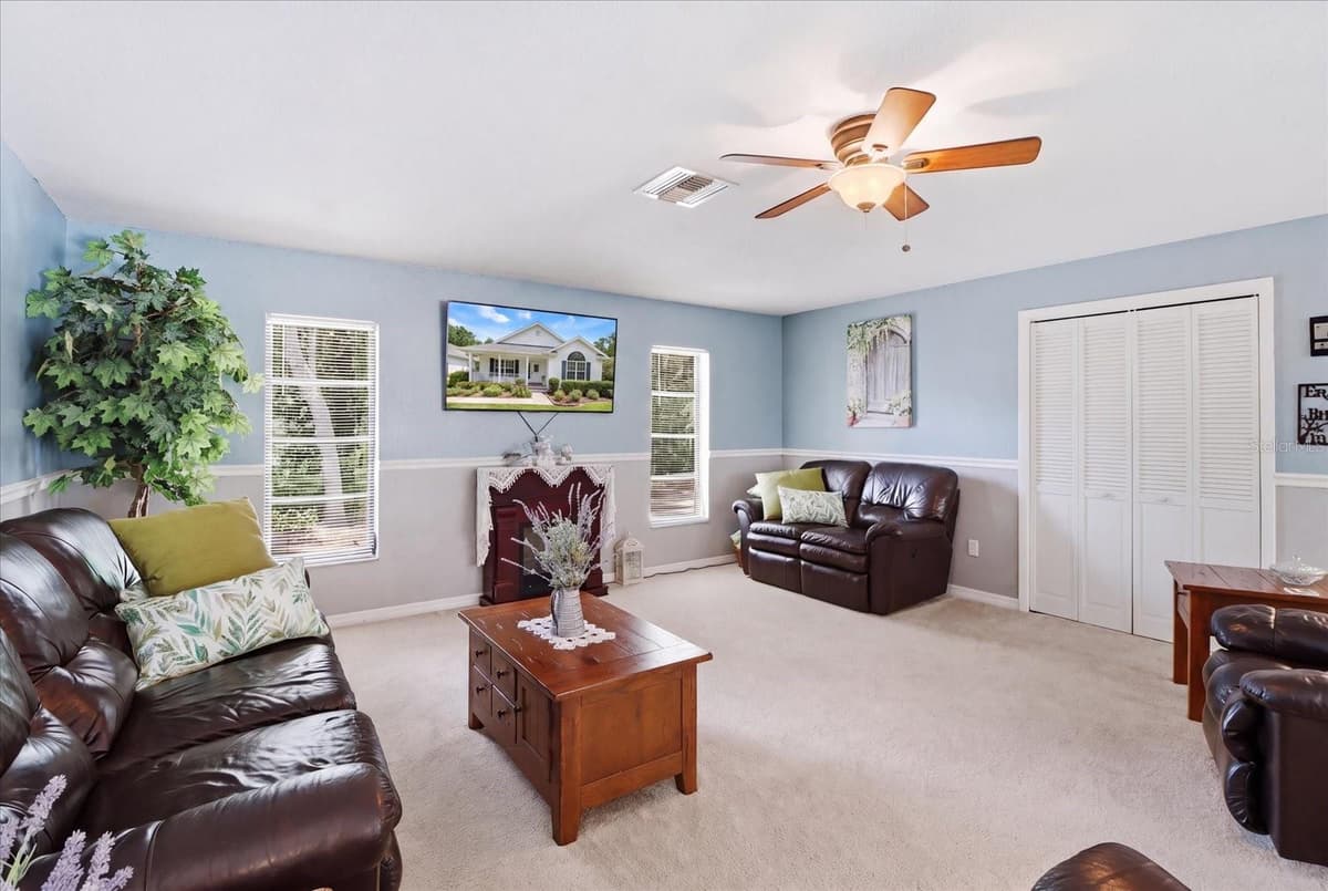 12 ASTERS COURT — photo 14 of 43