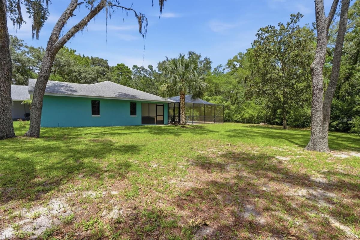 12 ASTERS COURT — photo 36 of 43
