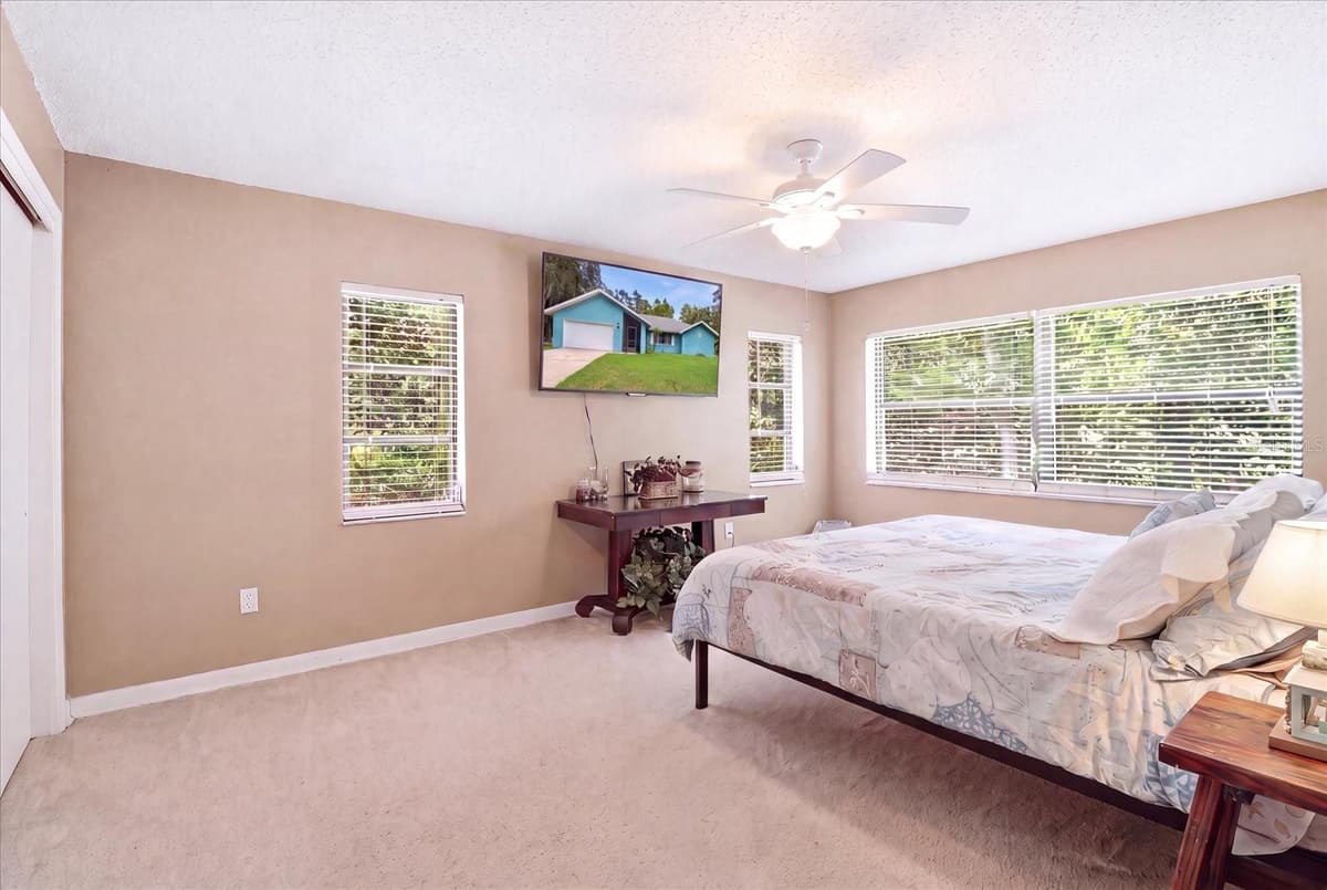 12 ASTERS COURT — photo 21 of 43
