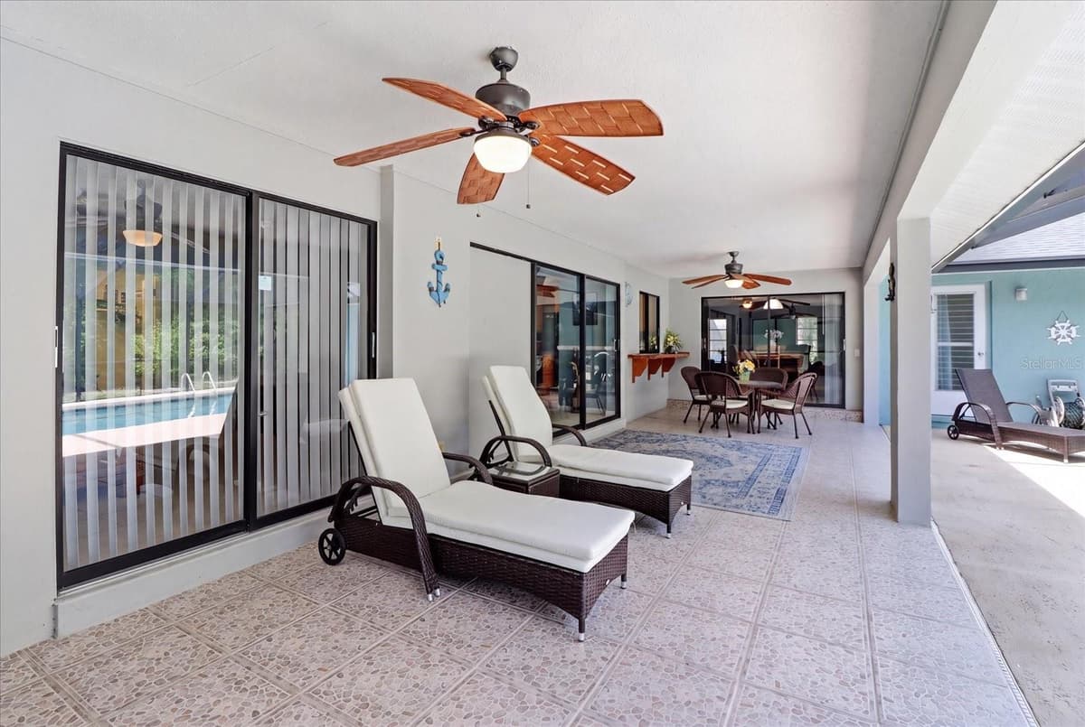 12 ASTERS COURT — photo 29 of 43