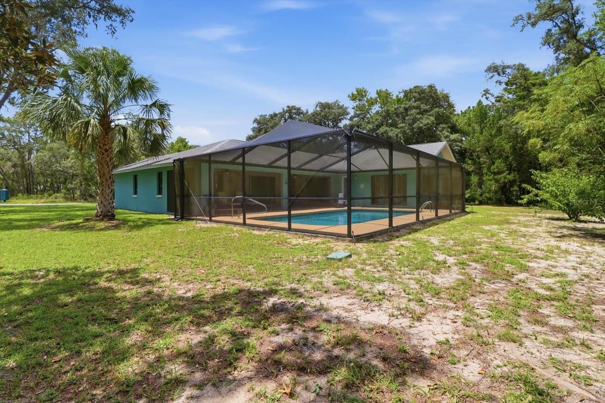 12 ASTERS COURT — photo 33 of 43