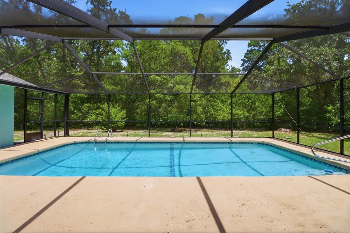 12 ASTERS COURT — photo 30 of 43
