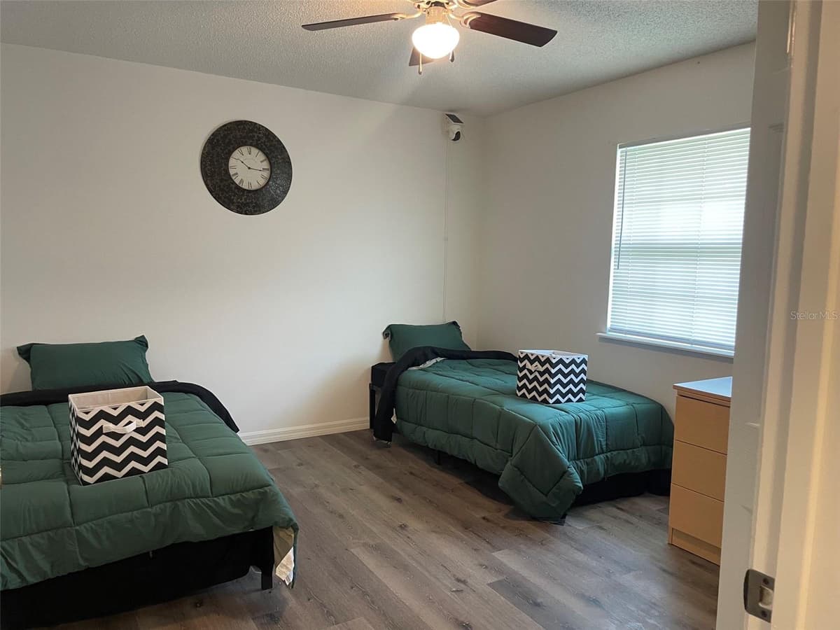 1601 STEPHENS ROAD — photo 7 of 17