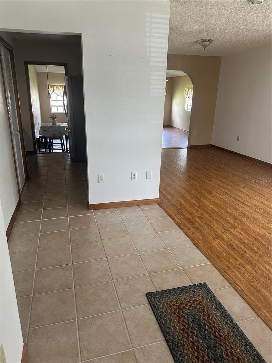 12055 MURRAY AVENUE — photo 12 of 49