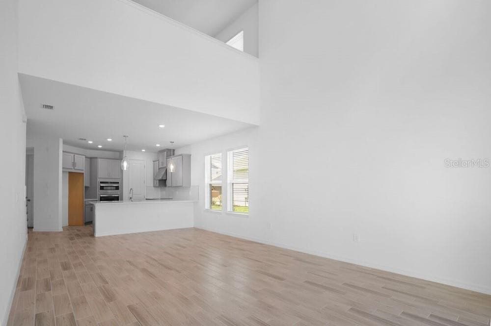 735 STEEL DRIVE — photo 14 of 44