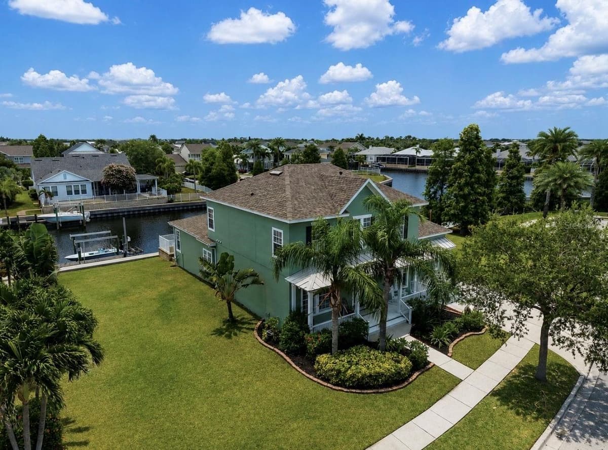 5709 SEA TROUT PLACE — photo 4 of 70
