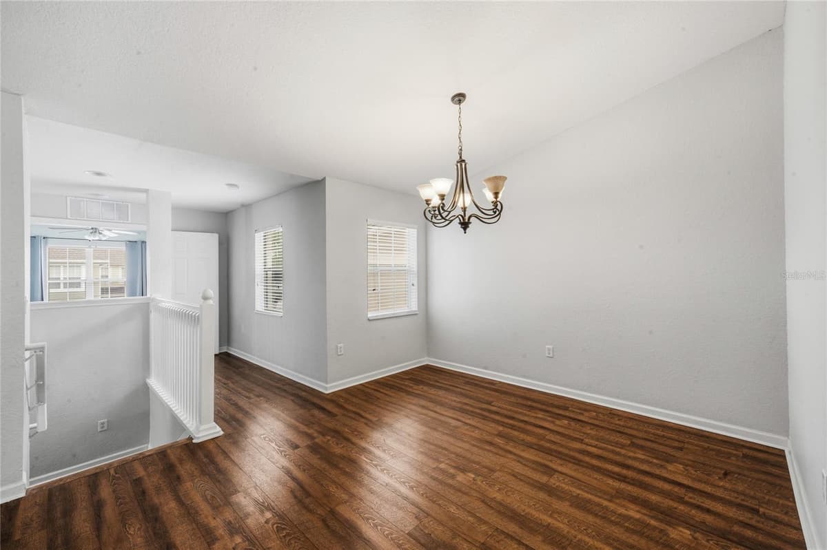 417 HILGARD COVE — photo 8 of 37