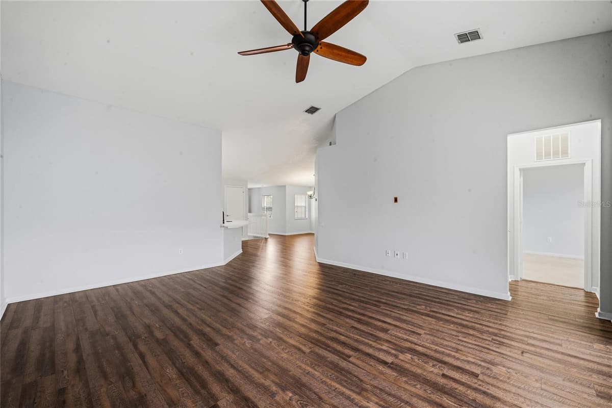 417 HILGARD COVE — photo 7 of 37