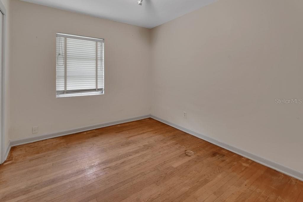 411 BLUE LAKE TERRACE — photo 19 of 31