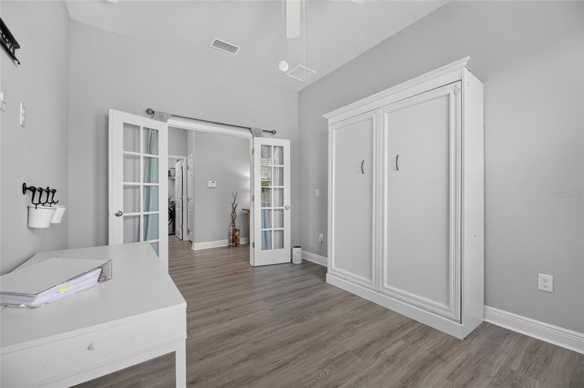 7322 PARADISO DRIVE — photo 15 of 93