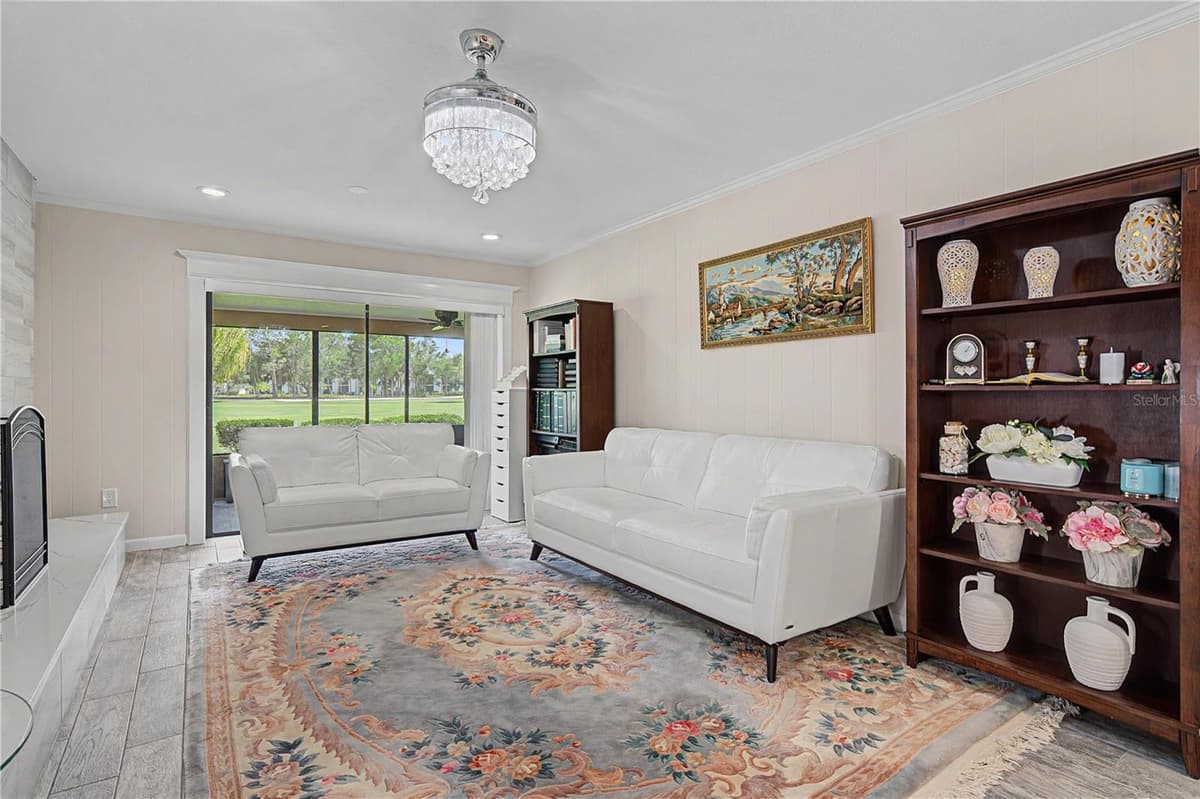 450 CYPRESS CREEK CIRCLE — photo 19 of 74