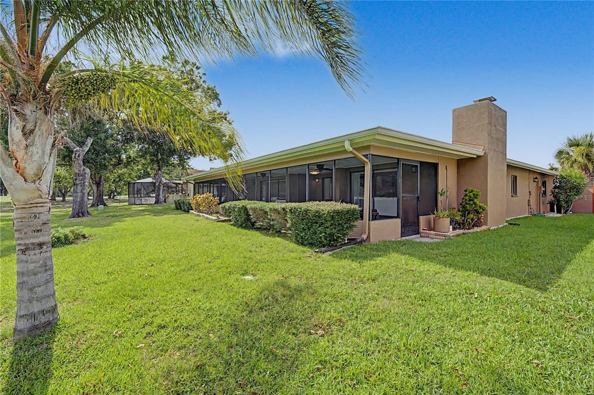 450 CYPRESS CREEK CIRCLE — photo 43 of 74