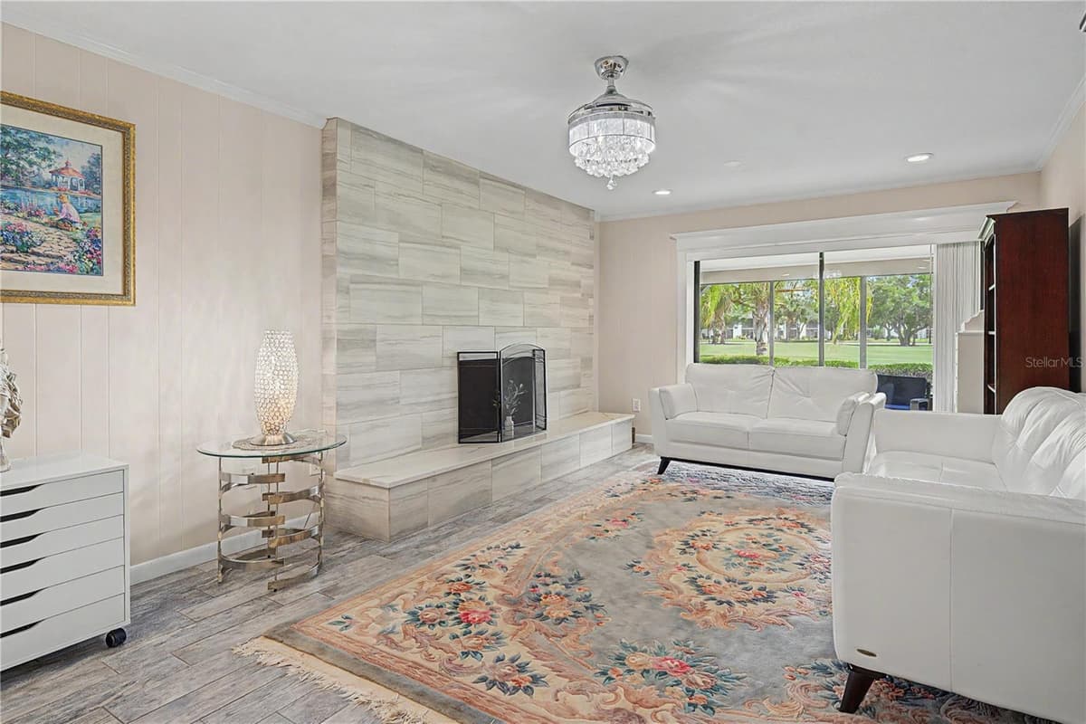 450 CYPRESS CREEK CIRCLE — photo 18 of 74