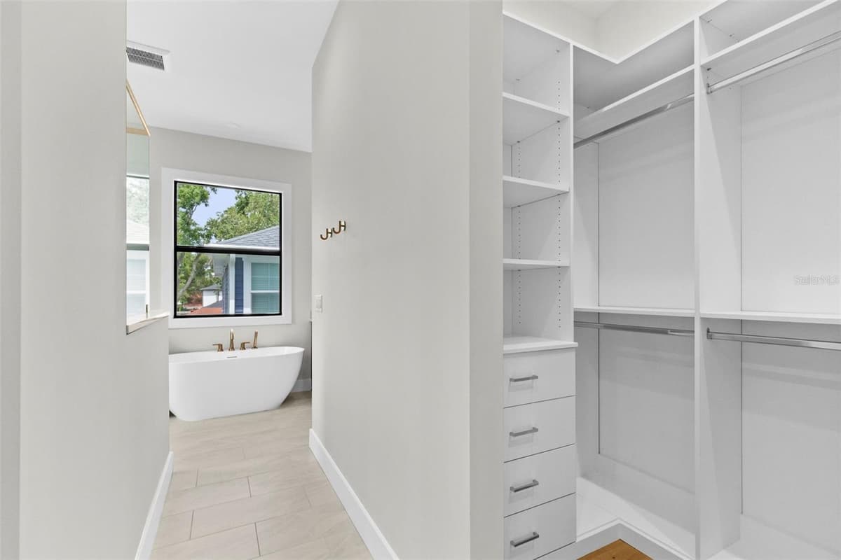 4302 OBISPO STREET — photo 41 of 54