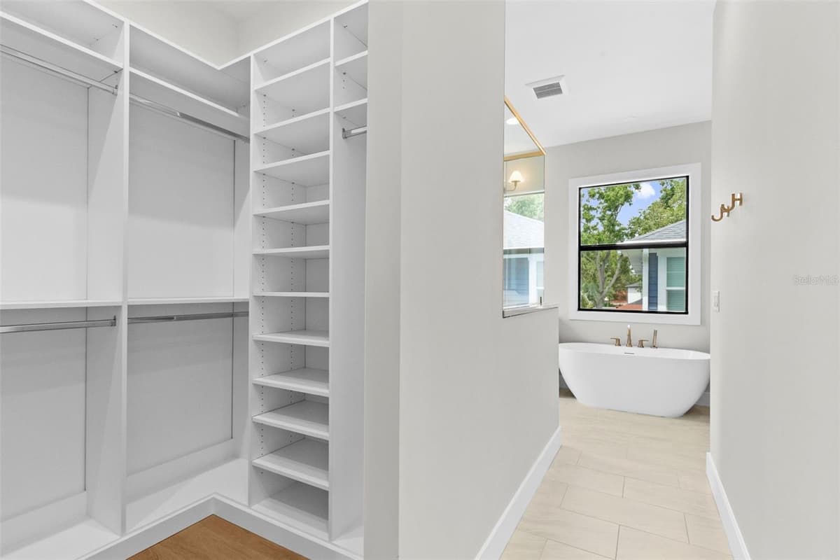 4302 OBISPO STREET — photo 40 of 54