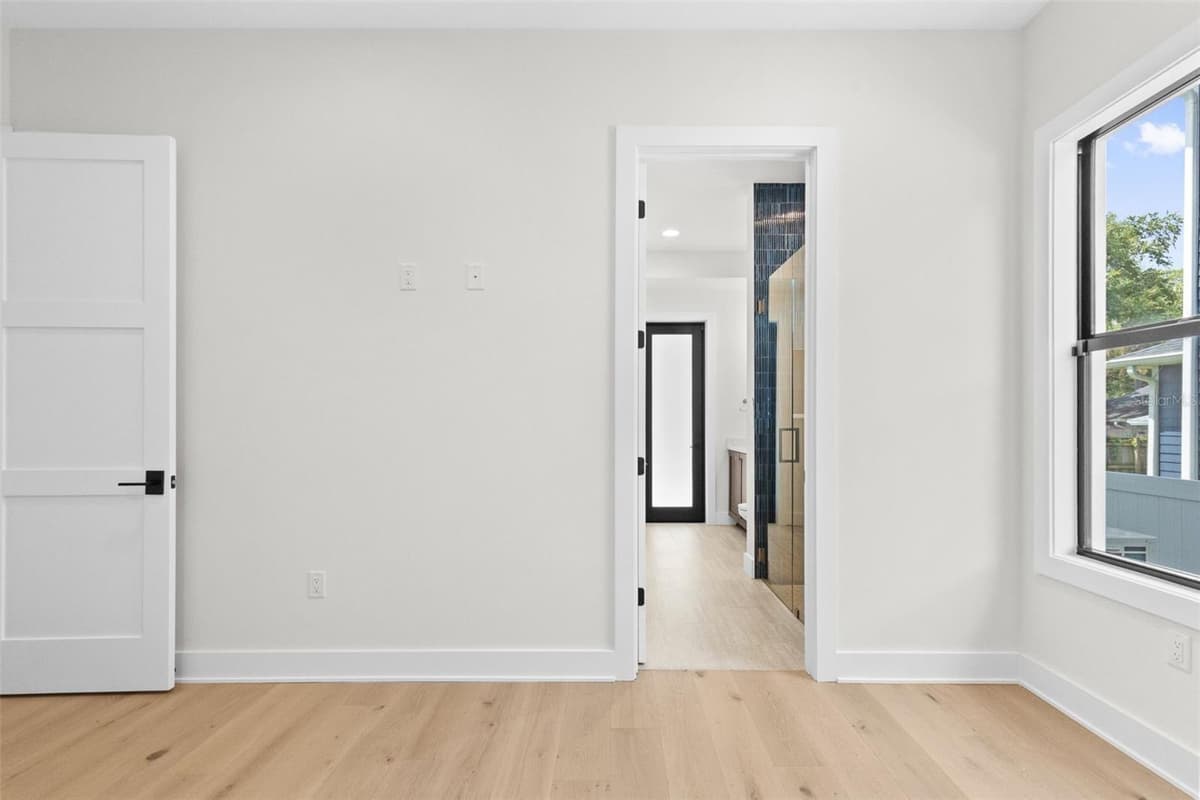 4302 OBISPO STREET — photo 11 of 54