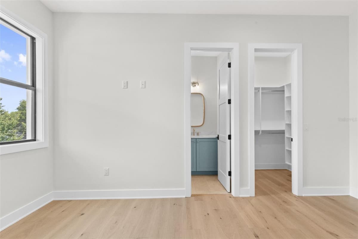 4302 OBISPO STREET — photo 28 of 54