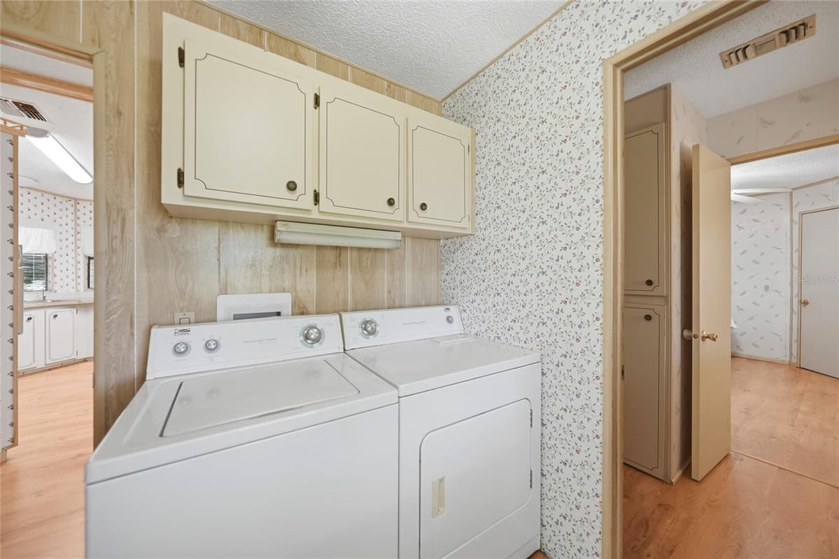 16209 ASHEBORO COURT — photo 34 of 55