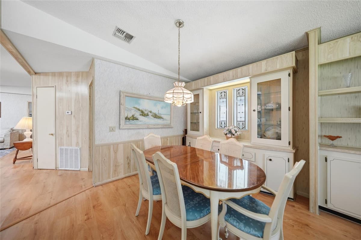 16209 ASHEBORO COURT — photo 19 of 55