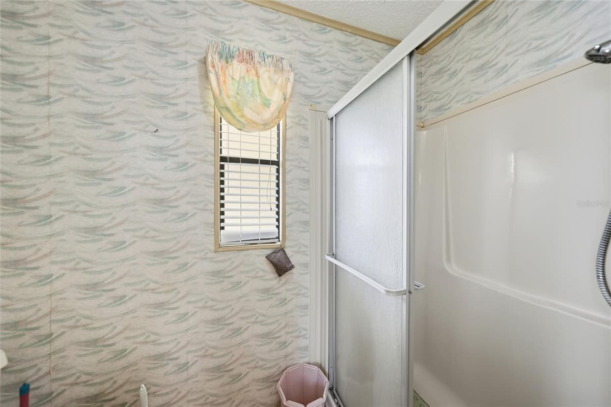 16209 ASHEBORO COURT — photo 27 of 55