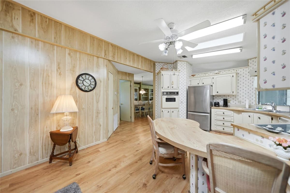 16209 ASHEBORO COURT — photo 18 of 55