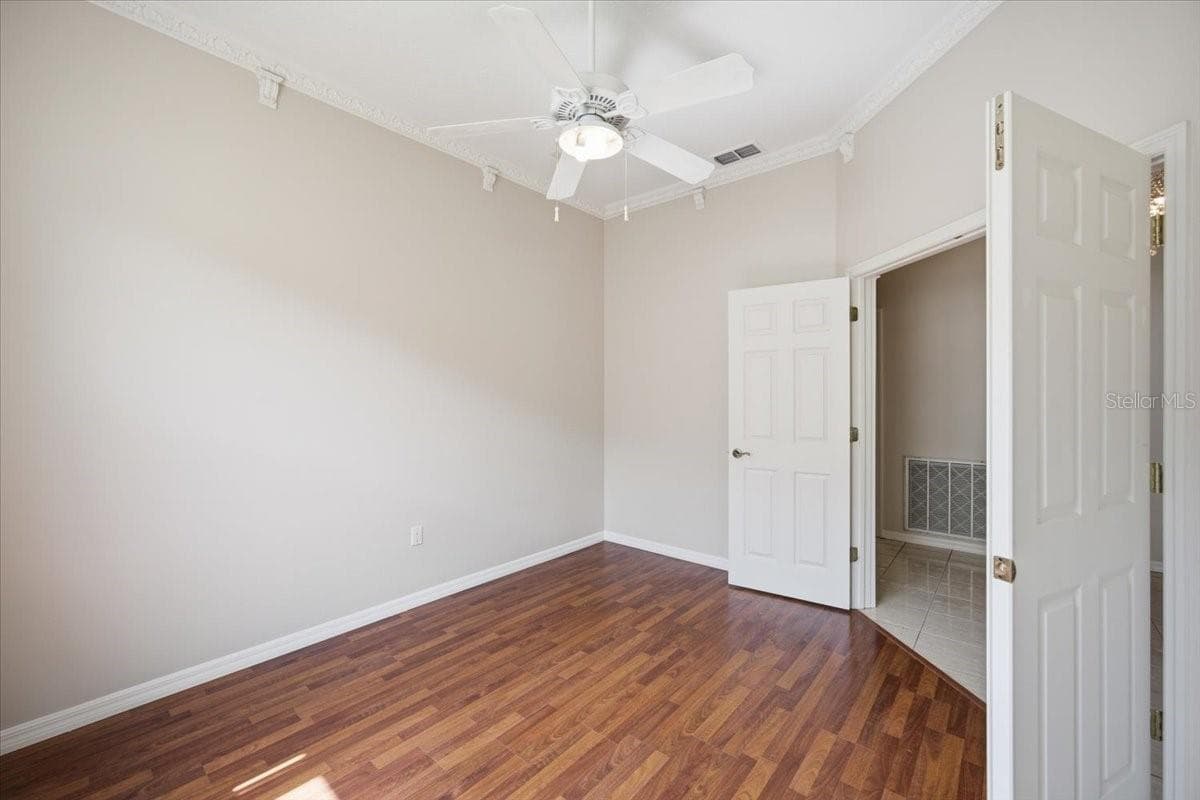 794 WOLF CREEK STREET — photo 25 of 42