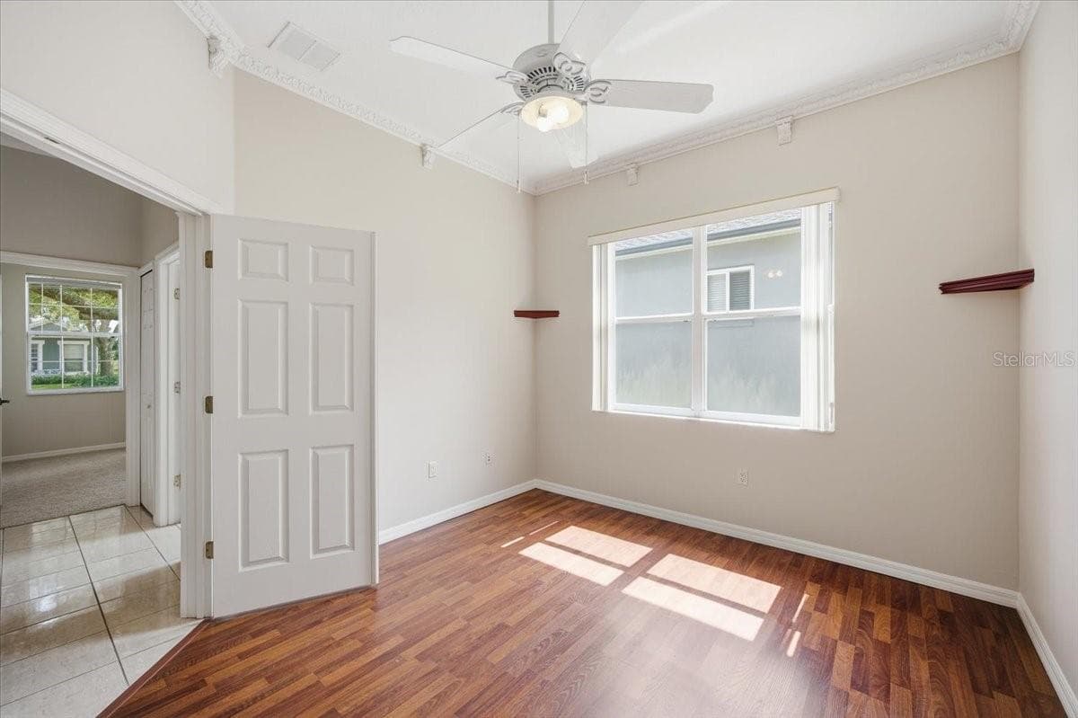 794 WOLF CREEK STREET — photo 23 of 42