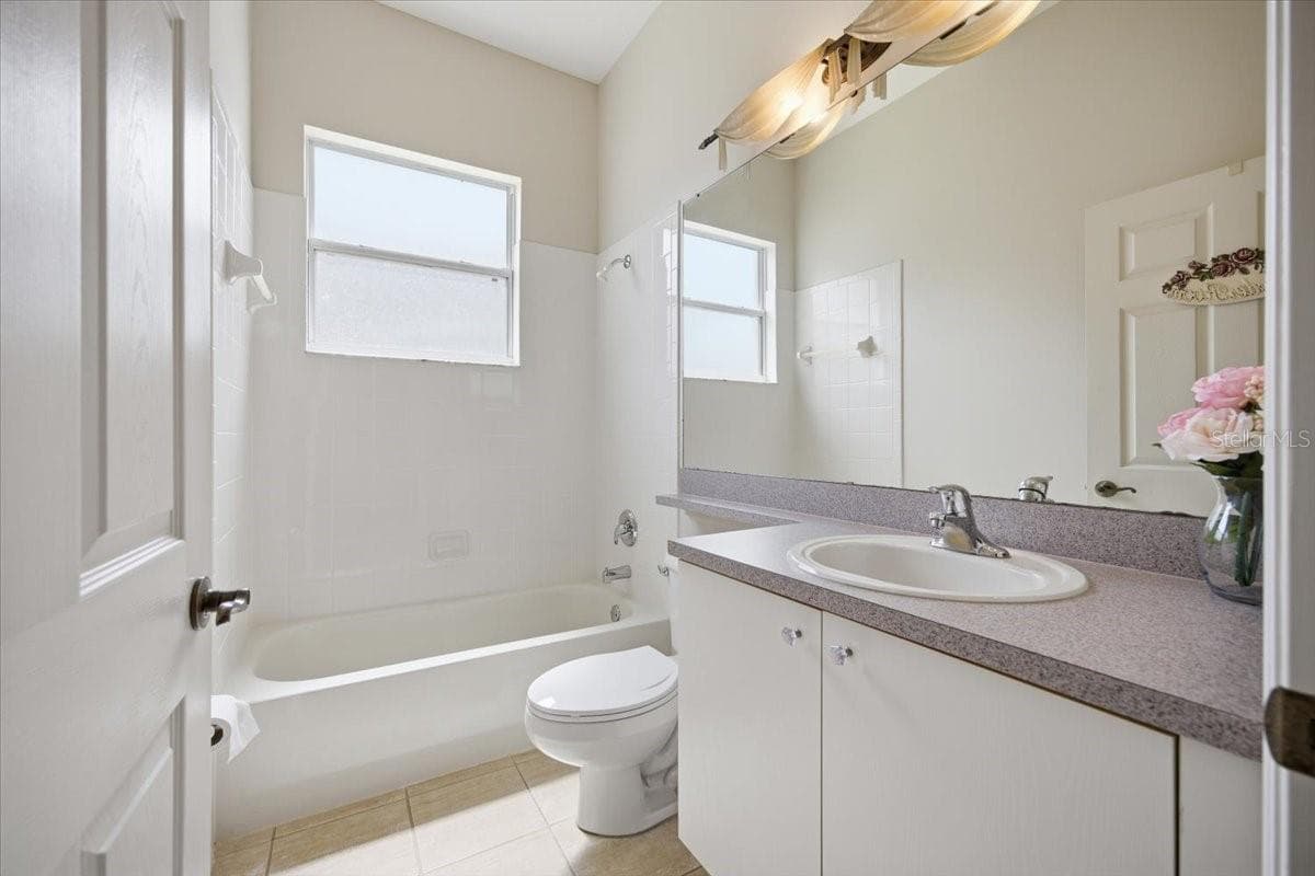 794 WOLF CREEK STREET — photo 26 of 42