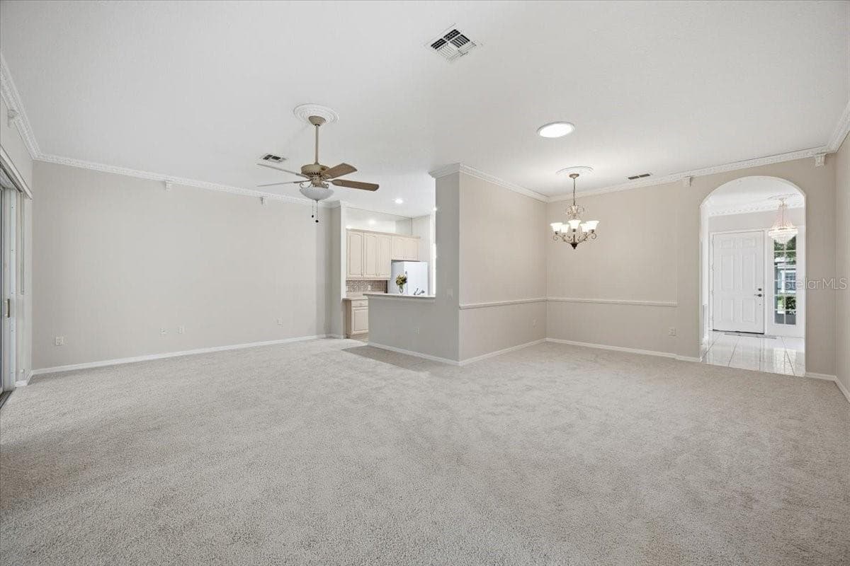 794 WOLF CREEK STREET — photo 4 of 42