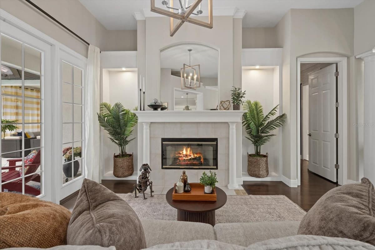 7574 TORI WAY — photo 4 of 39