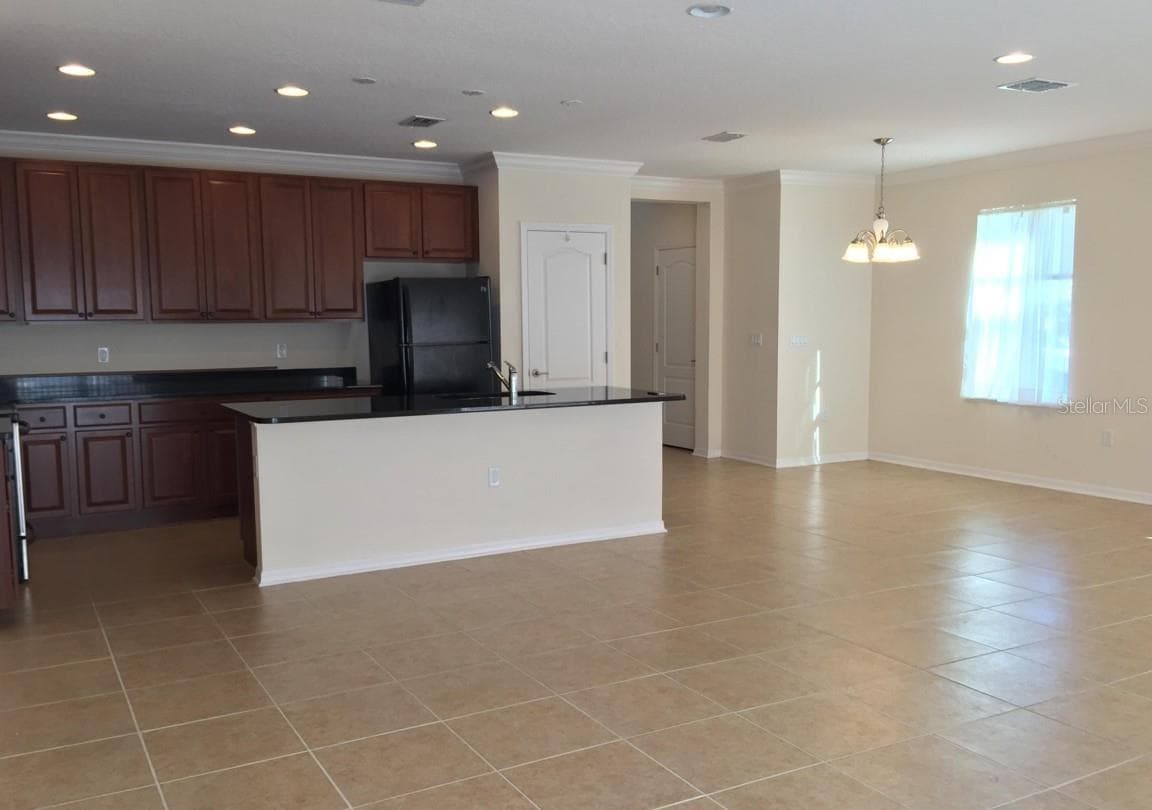 3938 SUNSET COVE DRIVE — photo 3 of 13