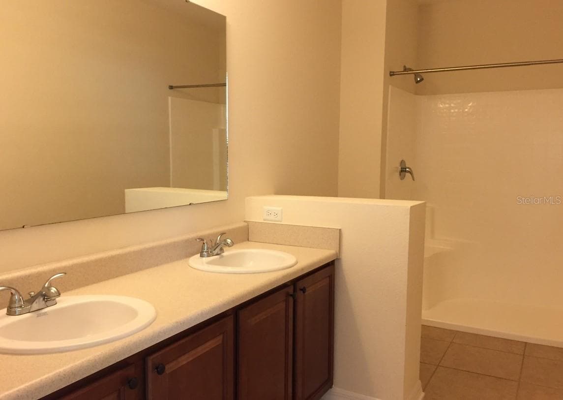 3938 SUNSET COVE DRIVE — photo 11 of 13