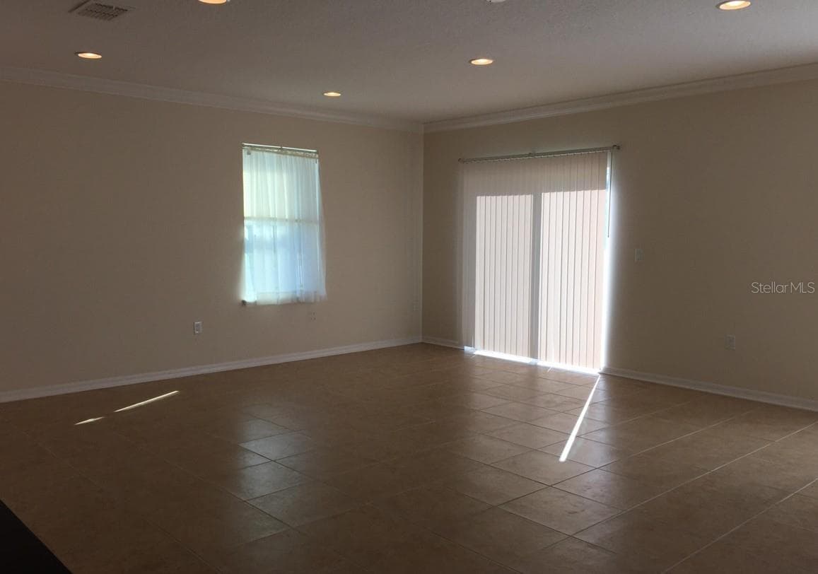 3938 SUNSET COVE DRIVE — photo 7 of 13