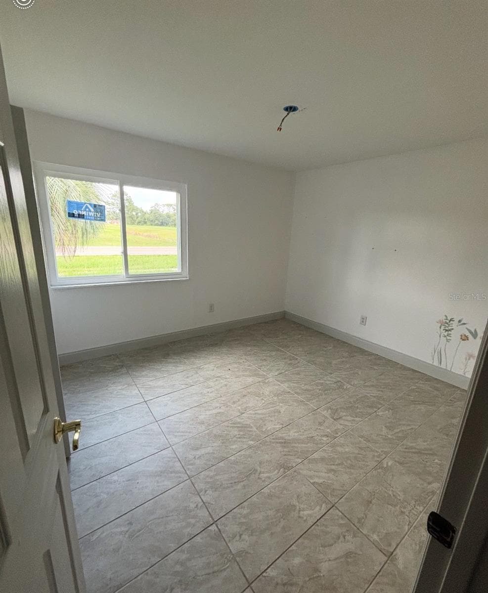 6735 APPOMATTOX DRIVE — photo 8 of 10