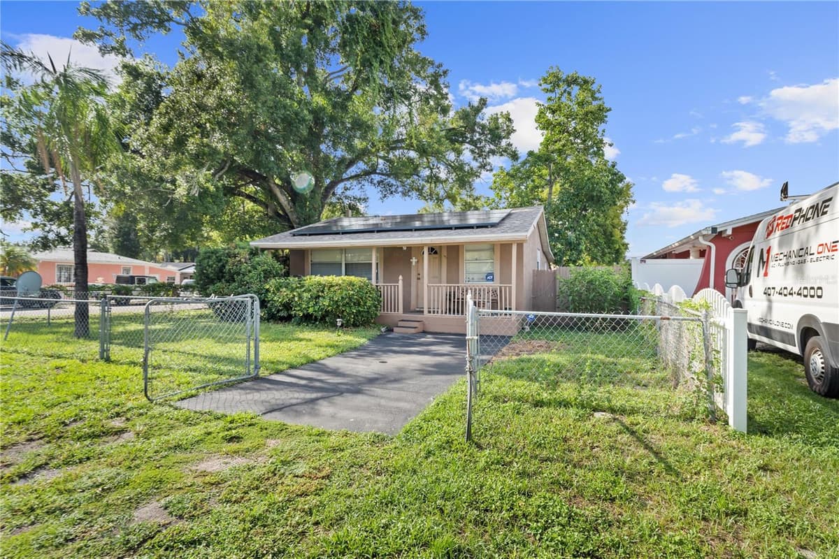 2615 COMANCHE AVENUE — photo 41 of 52