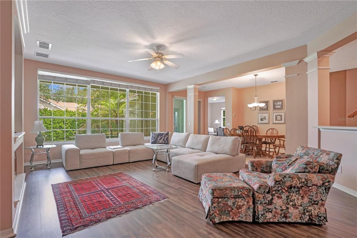 8344 BOWDEN WAY — photo 7 of 44