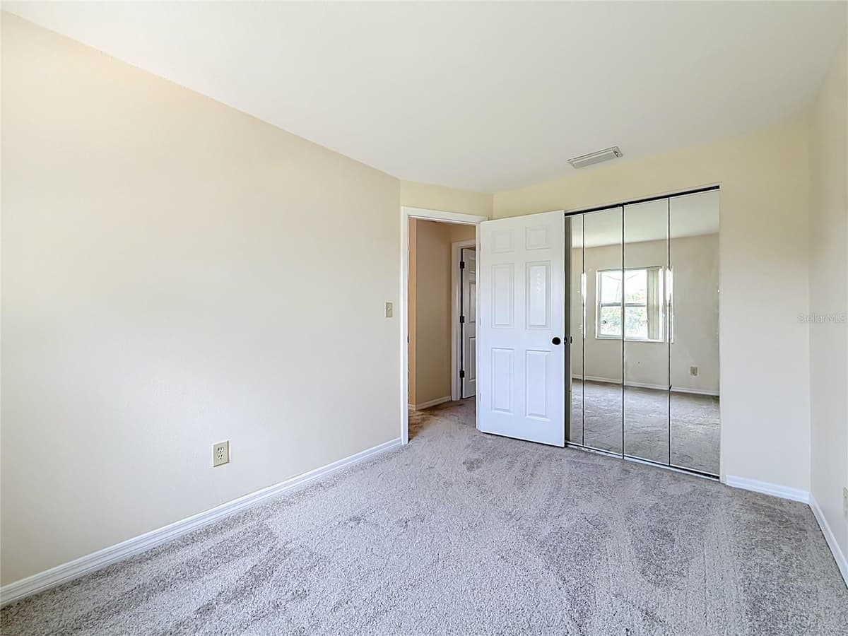 1718 ADAMS CIRCLE — photo 17 of 57