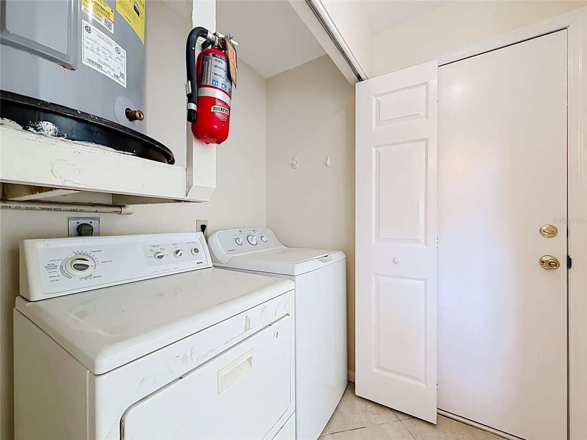 1718 ADAMS CIRCLE — photo 33 of 57
