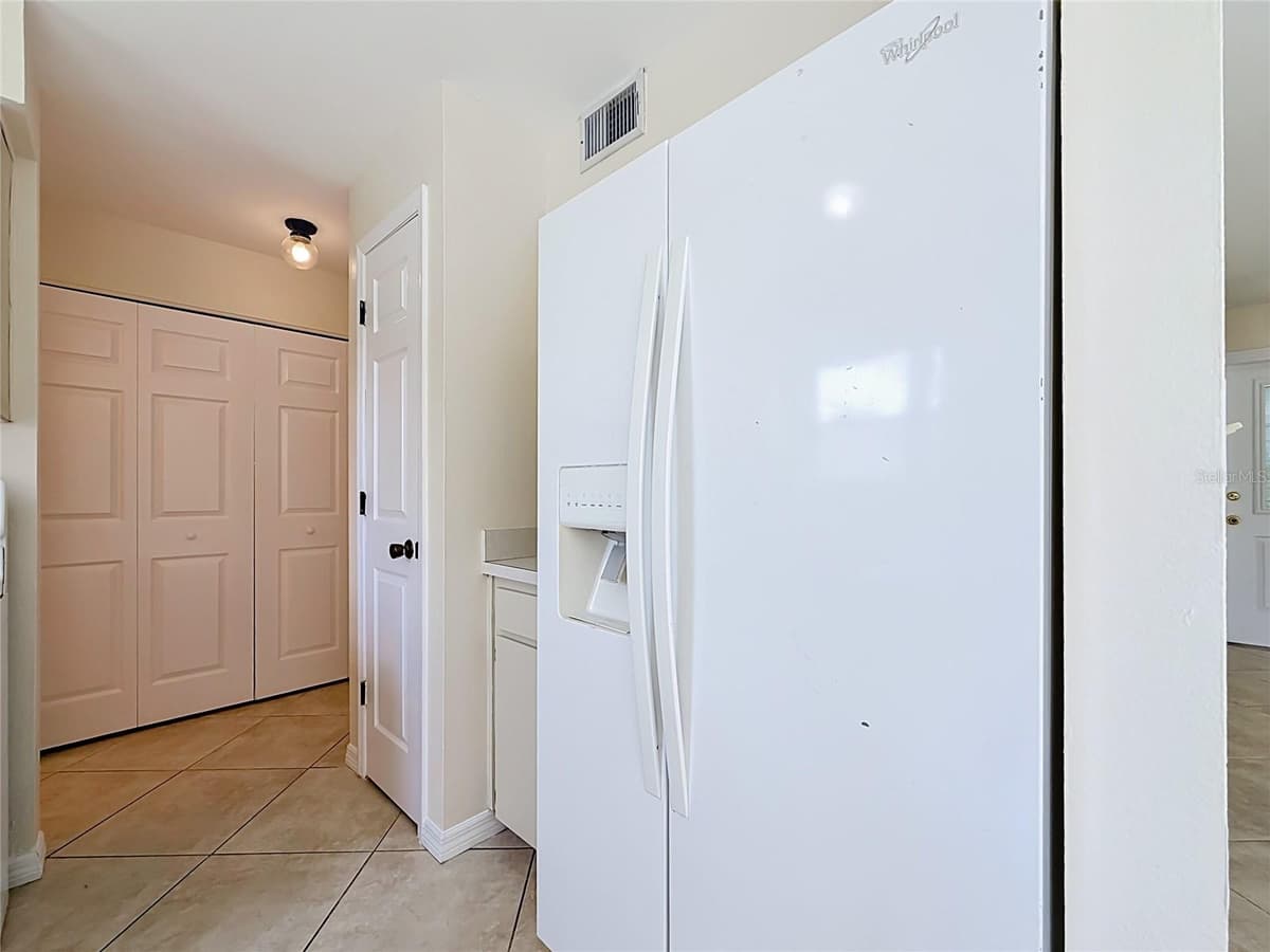 1718 ADAMS CIRCLE — photo 14 of 57