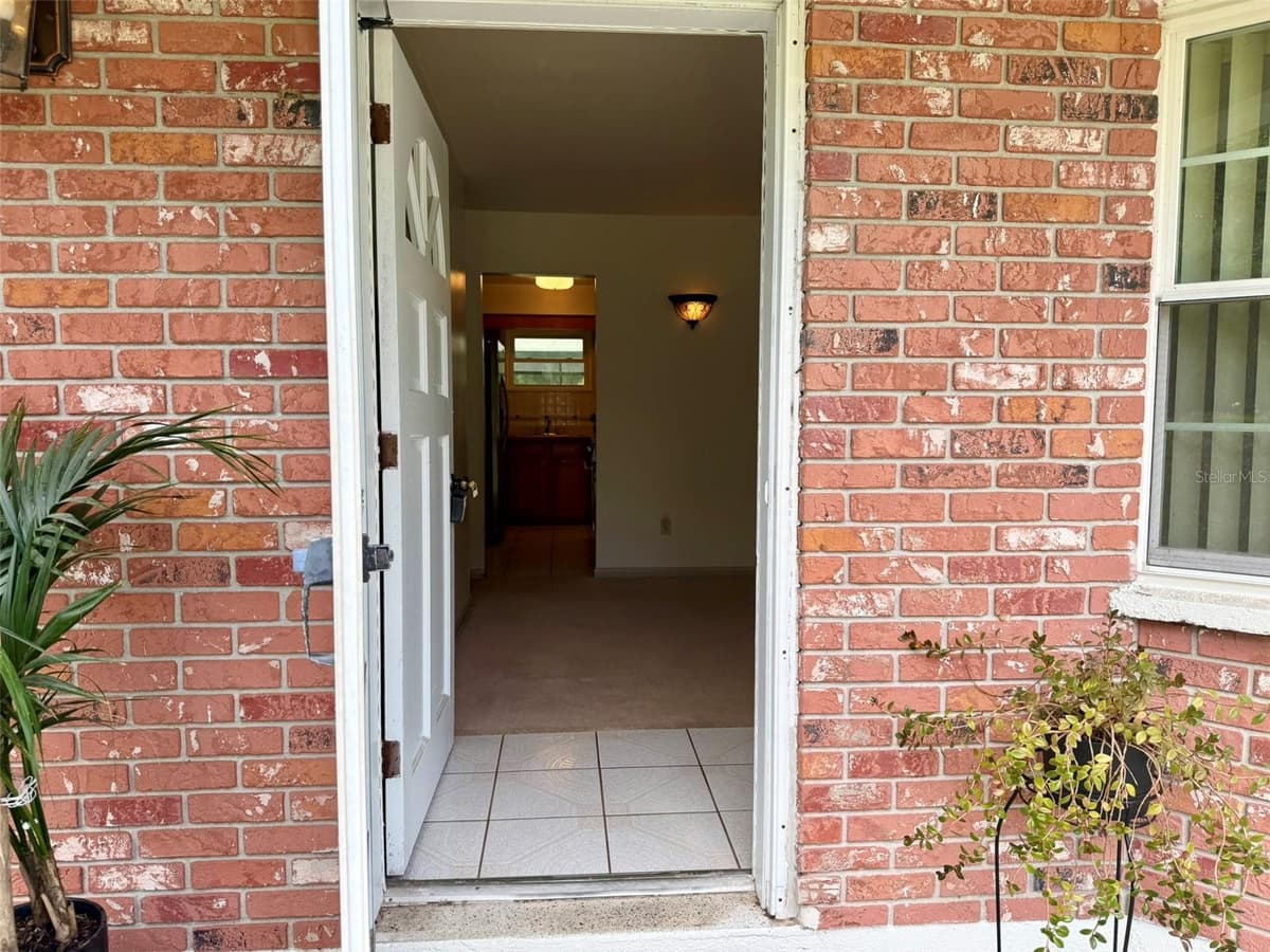 11215 RUSSELL DRIVE — photo 22 of 83