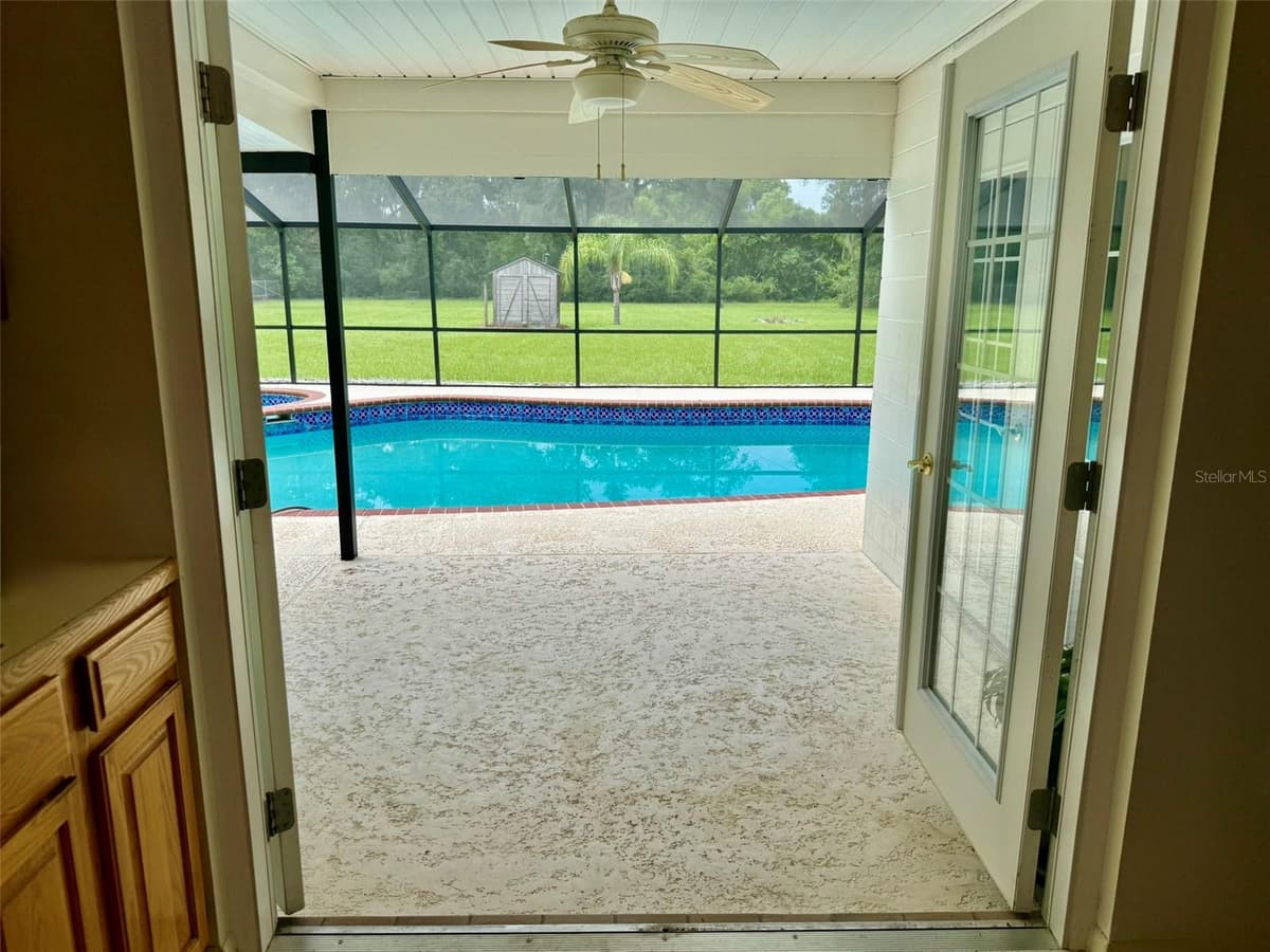 11215 RUSSELL DRIVE — photo 72 of 83