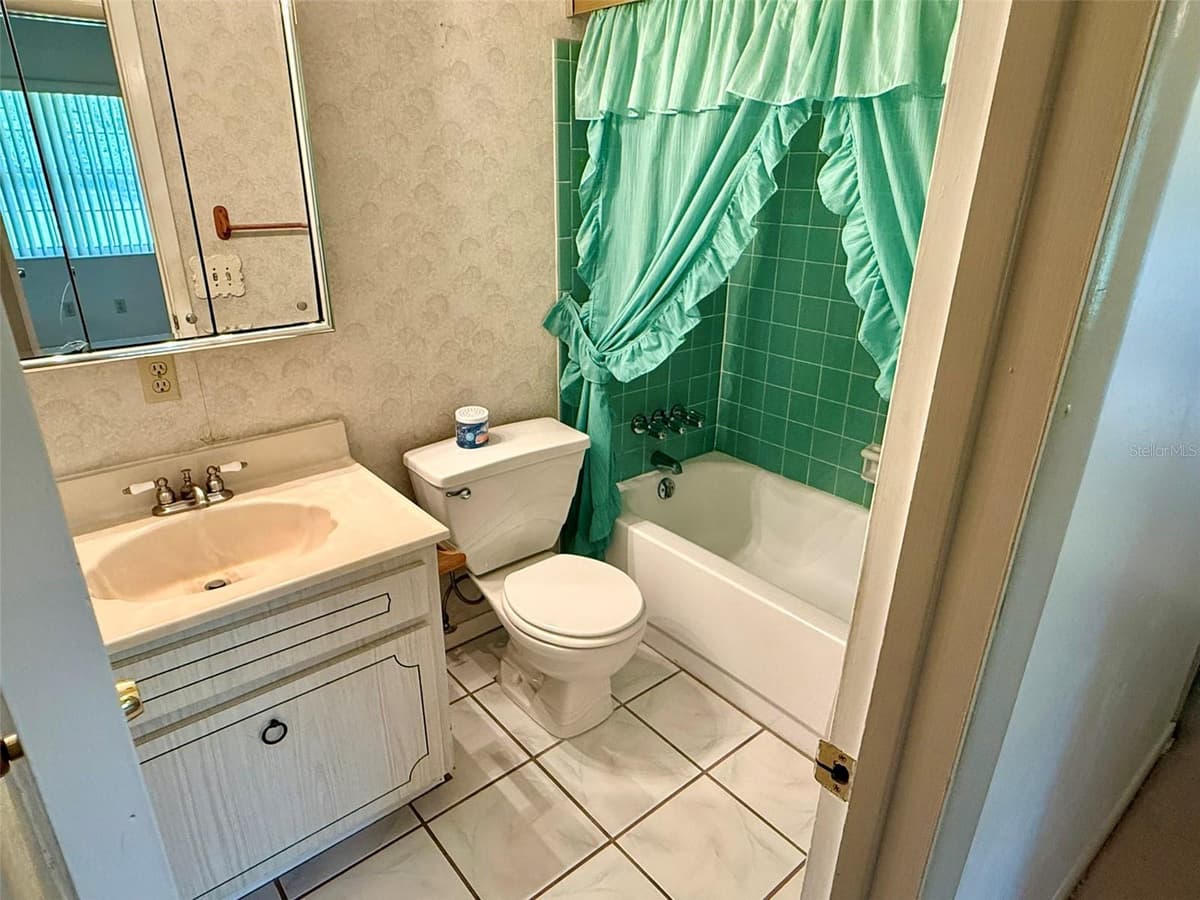 11215 RUSSELL DRIVE — photo 46 of 83