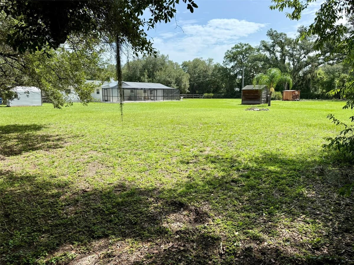 11215 RUSSELL DRIVE — photo 12 of 83