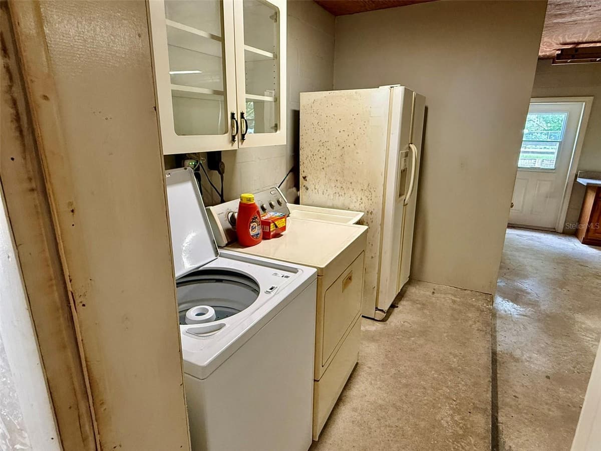 11215 RUSSELL DRIVE — photo 59 of 83