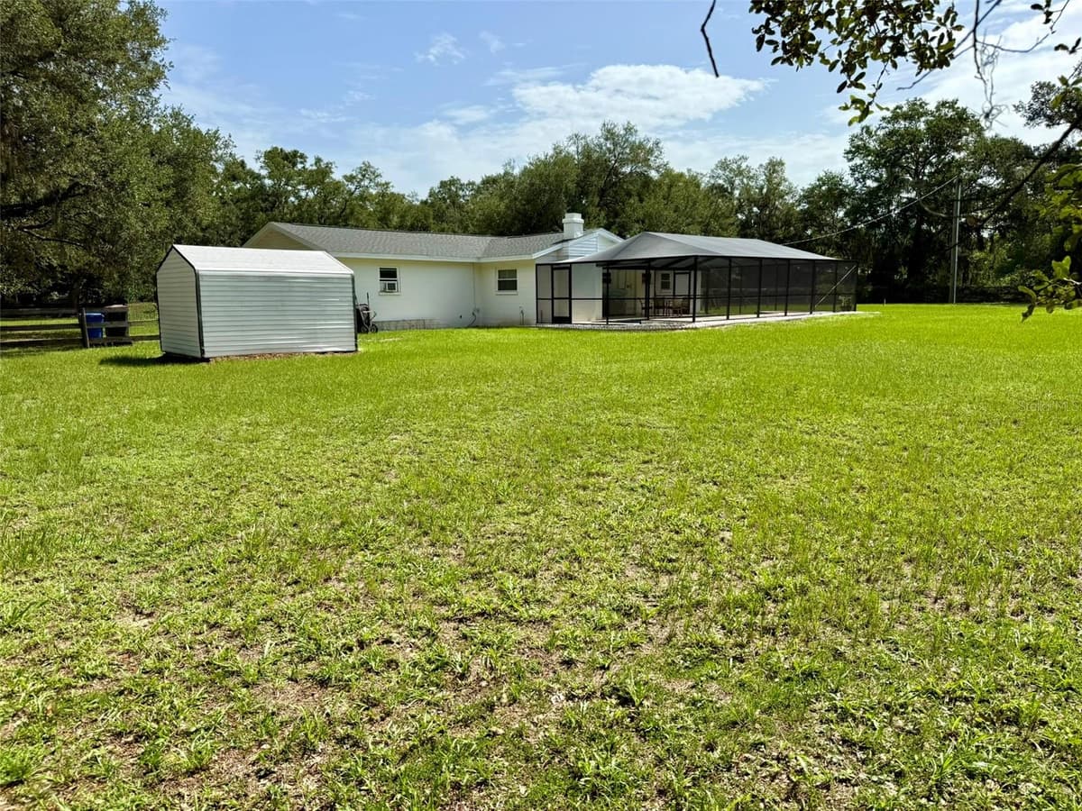 11215 RUSSELL DRIVE — photo 11 of 83