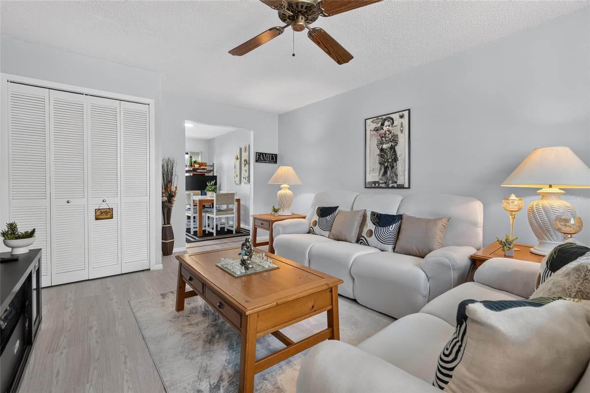 1453 CASA PARK CIRCLE — photo 11 of 33