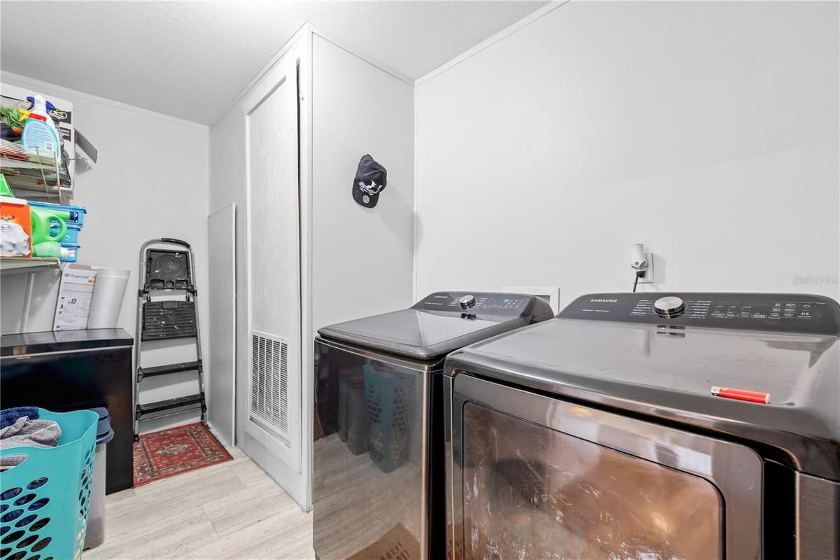 12275 CROSS STREET — photo 11 of 28