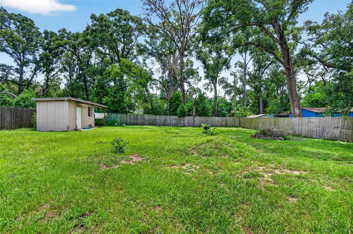 12641 IDLEWOOD DRIVE — photo 33 of 35
